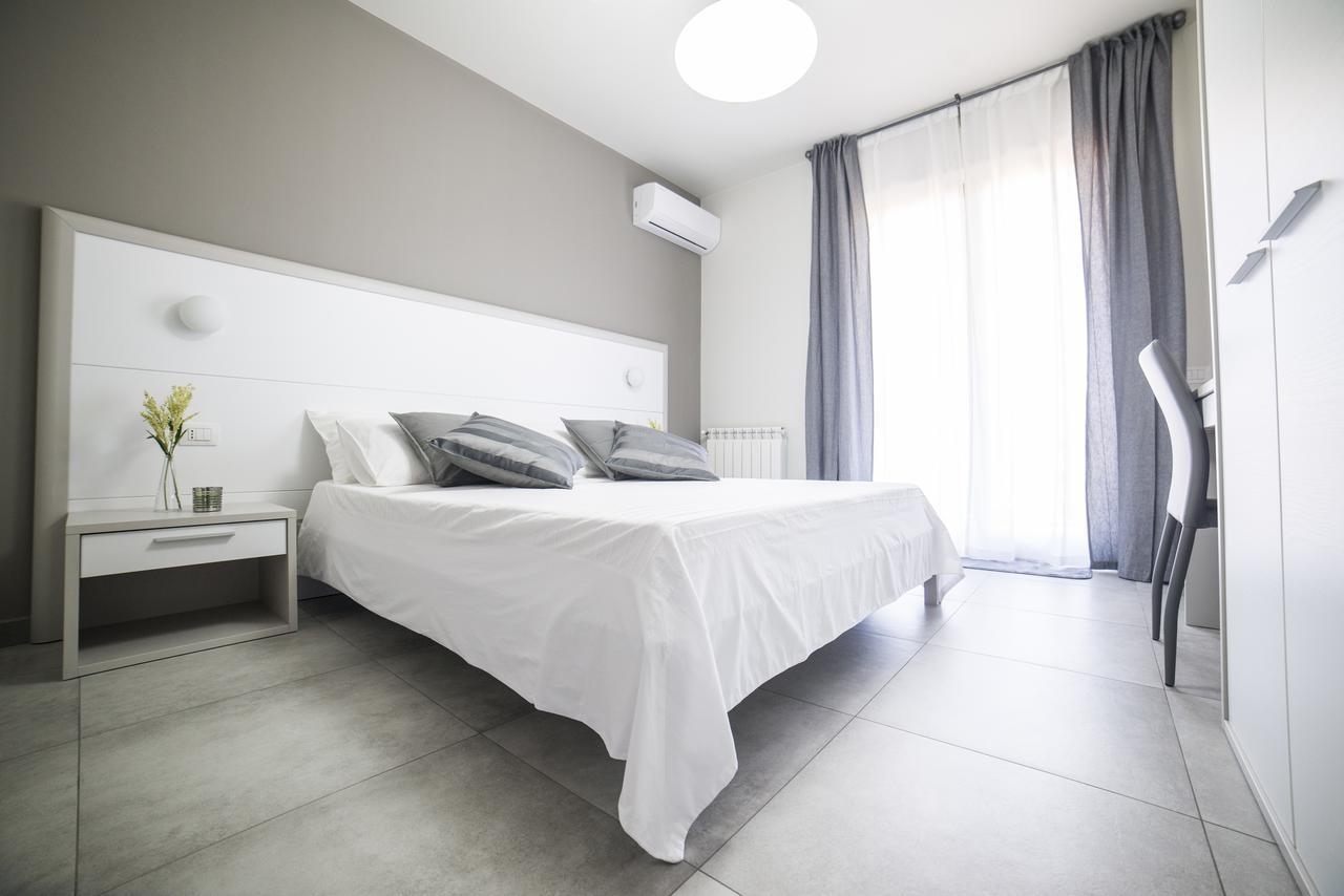 Double Room,640403544:JPEG